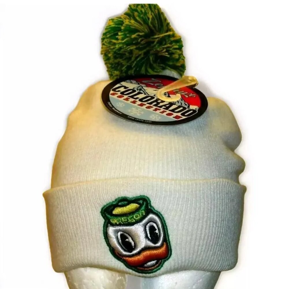 Oregon Ducks University Zephyr Mens White Pom Cuffed Beanie Winter Hat cap New